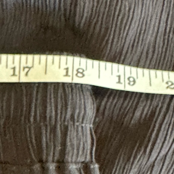 Terra & Sky | Black Cropped Wide Leg Pants with Drawstring - Picture 5 of 7